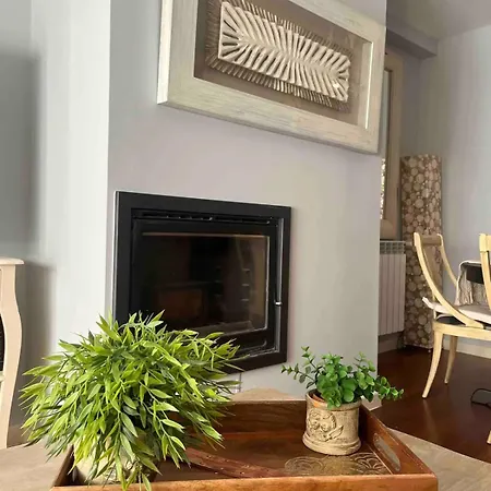 Triplex 3 2 Banos Terraza Apartment Sabinanigo